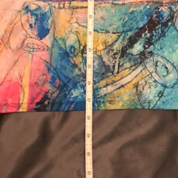 Tie dye shirt size Medium - Picture 7 of 9